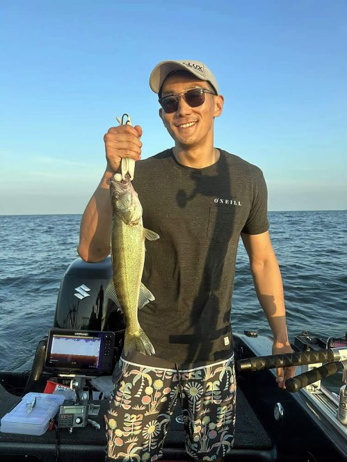 D3-walleye-charters-lake-erie-7L